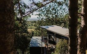 Rainforest Gardens - Luxury Hillside Accomodation With Views To Bay & Islands